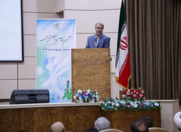 نماز نسخه الهی برای آرامش دانش‌آموزان است