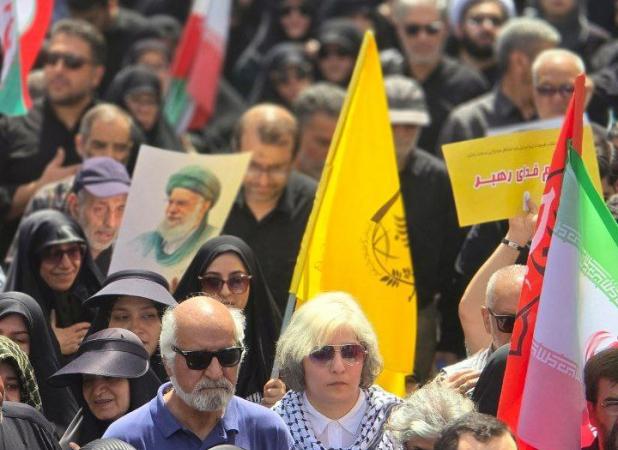 تصویری که از مراسم امروز در تهران پربازدید شد