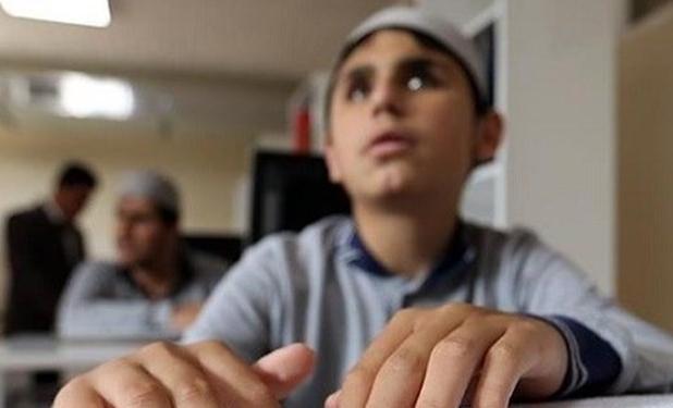 صیادان هرمزگانی مدرسه برای دانش آموزان نابینا می‌سازند