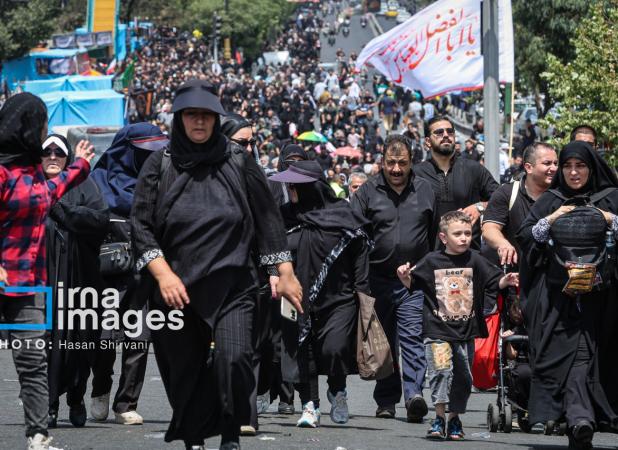 تصاویری از مراسم جاماندگان اربعین در تهران