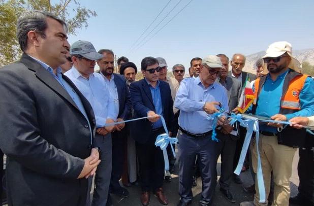 ۴۷ پروژه عمرانی در شهرستان لنده افتتاح و کلنگ‌زنی شد
