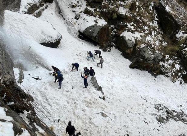 ۶ نفر بر اثر سقوط بهمن مفقود شدند