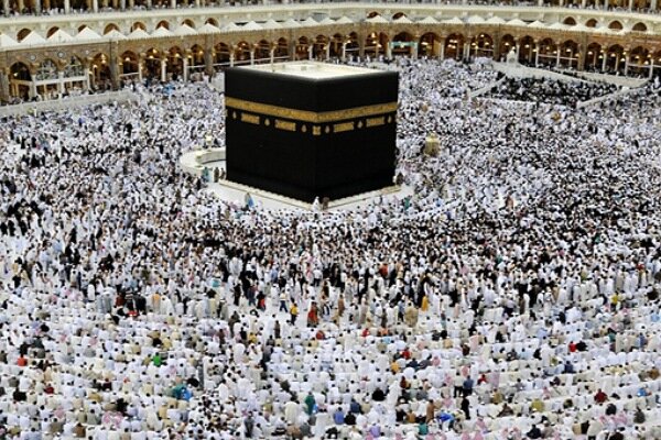 کاروان دانشگاهیان اصفهان رهسپار سرزمین وحی شد