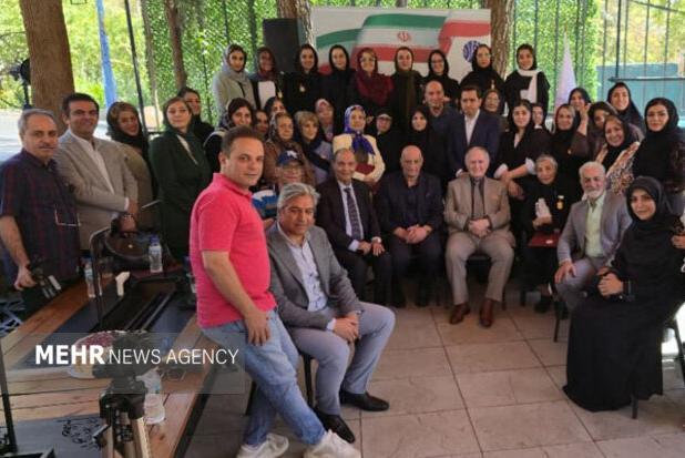 تقدیر انجمن باشگاه‌داران از ۳۲ چهره مطرح ورزش بانوان