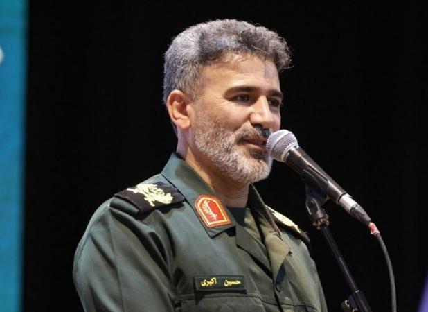 اکبری:سپاه خود را خادم مردم و پیشگام محرومیت‌زدایی می‌داند