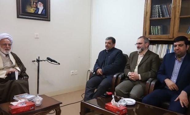 ضرغامی: گردشگری می‌تواند منبع درآمد پایدار کشور باشد