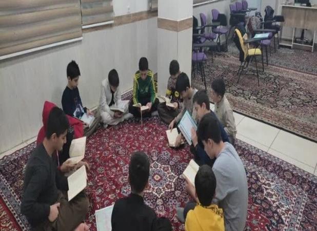 مراسم ختم قرآن کریم در مریوان برگزار شد