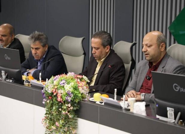 پنل تخصصی «چالش‌های نظام ارتباطی صنعت بیمه» برگزار شد