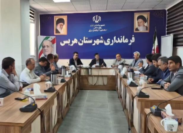 فرماندار هریس بر مسئولیت‌پذیری در قبال جان و امنیت مردم تأکید کرد