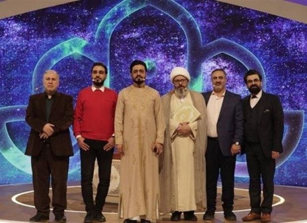 برنامه «محفل» اجتماع بزرگی را برگزار می‌کند