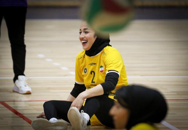 بازیکن تیم ملی والیبال‌نشسته بانوان: سپاهان شناسنامه من است/ به‌دنبال توسعه والیبال‌نشسته در ایران هستیم