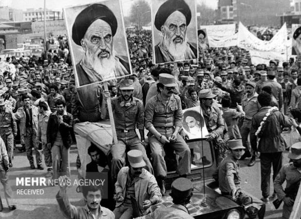 شکاف خاموشی که به انقلاب رسید/ از ترس قحطی تا جرئت اعتراض