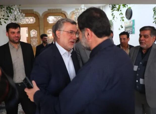 وزیر بهداشت به قم سفر کرد