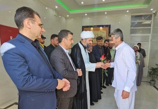 آزادی ۱۲ زندانی در میز خدمت دادگستری فارس در فسا