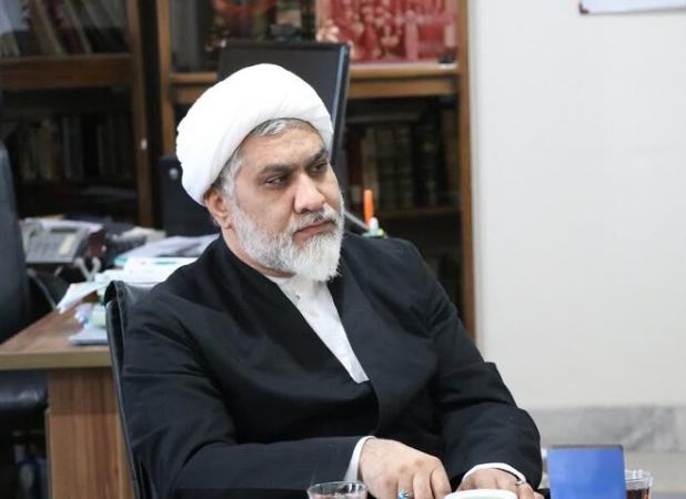 دهه دوم محرم با حضور پرشور عاشقان حسین (ع) در حال برگزار است