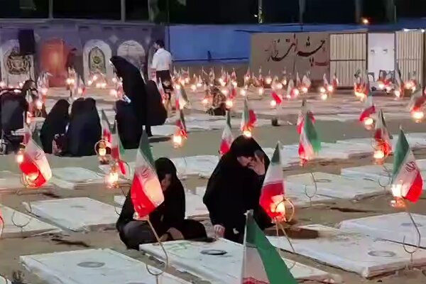پرشورترین شب‌های سمنان؛ میعادگاه مردم با شهدا