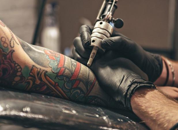 خالکوبی، ریسک بیماری لنفوم را بالا می‌برد