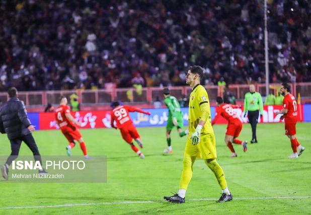 پرسپولیس نباید اجازه می‌داد بازی به پنالتی برود/ کریم باقری برای آذربایجان است
