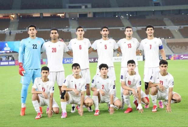 اکبری سرمربی تیم فوتبال نوجوانان شد