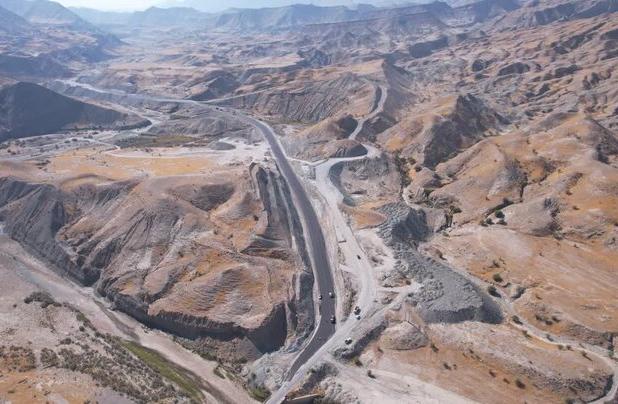 راه صعب العبورترین روستای شهرستان دشتی آسفالت می‌شود