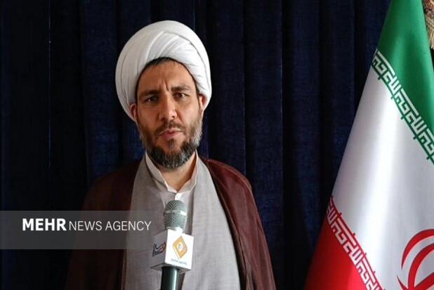 ایرانیان با هر عقیده و لباسی هرگز تسلیم آمریکا نخواهند شد