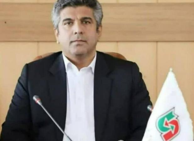 راهداری به ۳۷۹ خودرو گرفتار در جاده‌های برف‌گیر کردستان کمک کرد