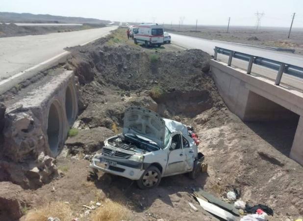 سقوط ال ۹۰ از پل ۵ مصدوم دربرداشت