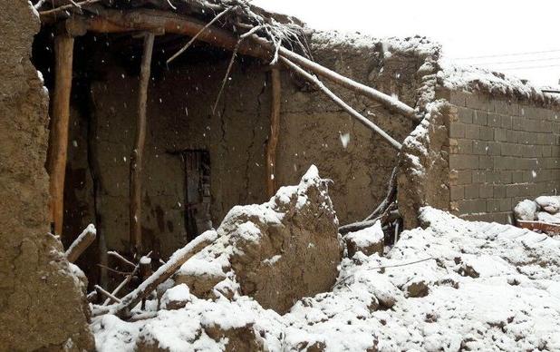 فرماندار: نیمی ازخانه‌های روستایی کوهسرخ در برابر برف و باران تاب‌آوری ندارند