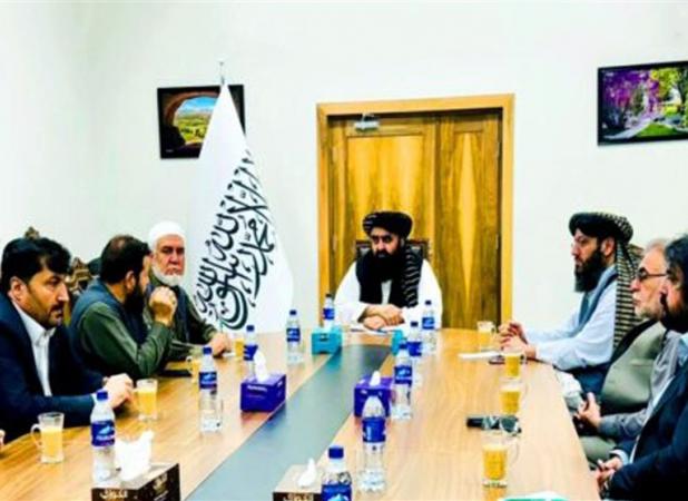 تاجران افغان خواستار گفتگو با هند و پاکستان شدند