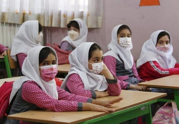اجرای طرح پیشگیری از آنفلوانزا برای ۳۵ هزار دانش‌آموز سیستان و بلوچستان