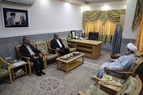 دیدار استاندار سیستان و بلوچستان با نماینده ولی فقیه در استان