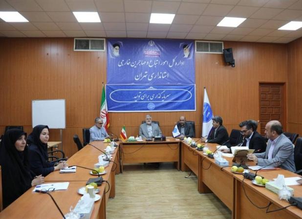 تاکید استاندار تهران بر ساماندهی قانونی اتباع؛ صیانت از منافع ملی توام با حفظ کرامت انسانی باشد