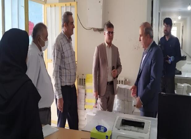 توزیع بیش از ۲۰۰ هزار جلد کتاب درسی در مدارس کهگیلویه آغاز شد