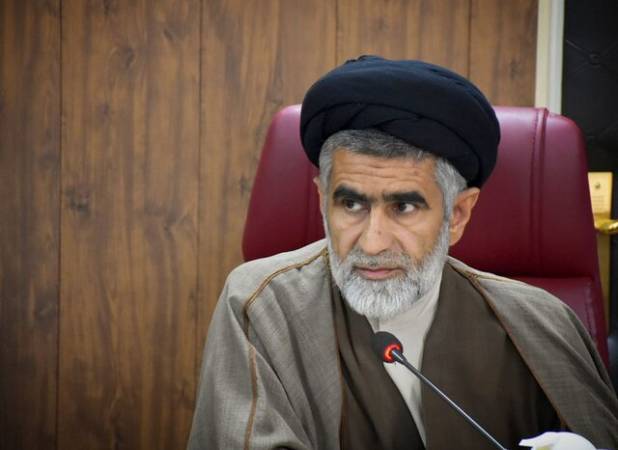 برنامه‌های دهه‌فجر باید رنگ و بوی مردمی و قرآنی به خود بگیرد