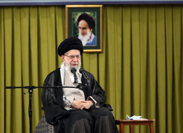 در تبلیغ به مبانی فکری جبهه مقابل حمله کنید