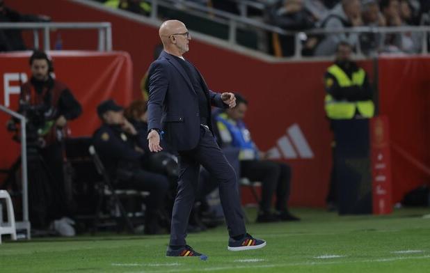 توضیح دلافوئنته درباره یک صحنه جنجالی