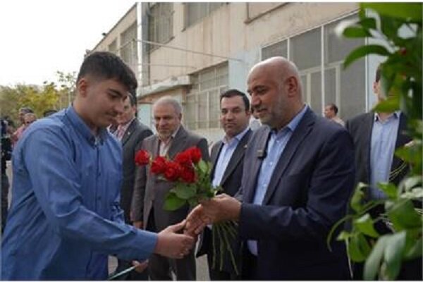میدری: هیچ هنرآموز هنرستانی در ایران یا جهان بیکار نمی‌ماند