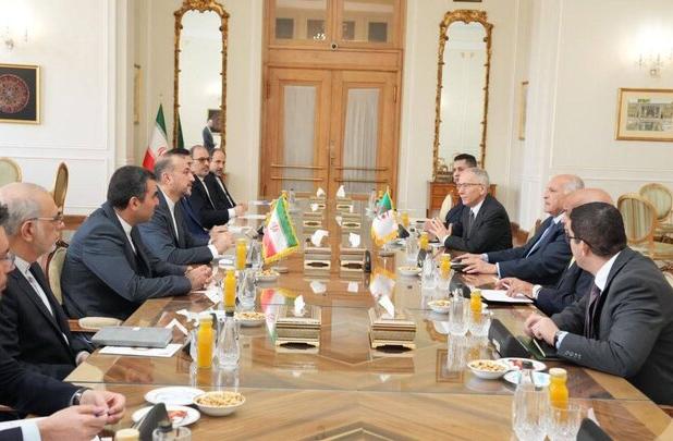 توافق ایران و الجزایر برای لغو روادید سیاسی