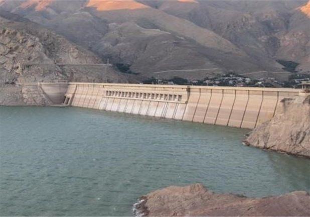 کاهش ۳۶ درصدی حجم ذخایر سدهای آذربایجان غربی؛ انسداد ۱۰۳ چاه غیرمجاز