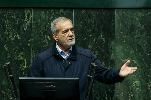 پزشکیان: امروز بیش از هر زمانی به وحدت و انسجام نیاز داریم