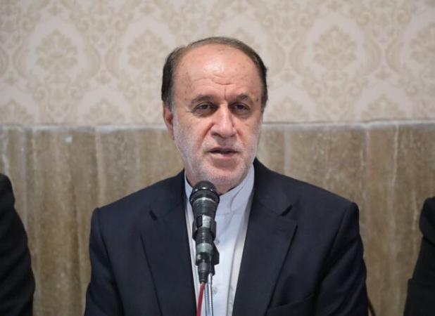 منفعت‌طلبی برخی تیم فوتبال پاس همدان را زمین‌گیر کرده است