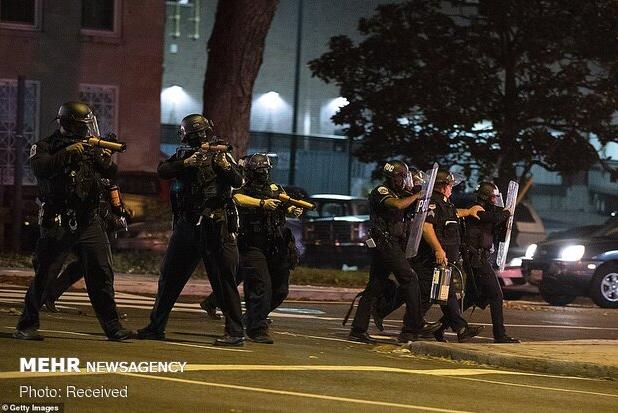 فرودگاه فیلادلفیا به خاطر خطر بمب گداری موقتا تعطیل شد