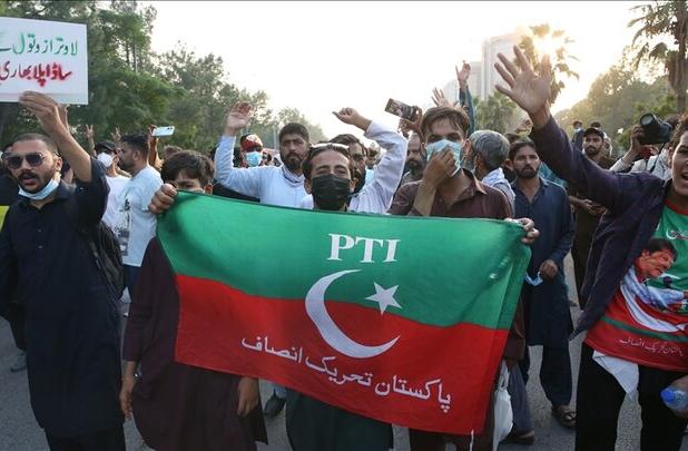اسلام‌آباد در آستانه تظاهرات حامیان عمران‌خان قرنطینه شد