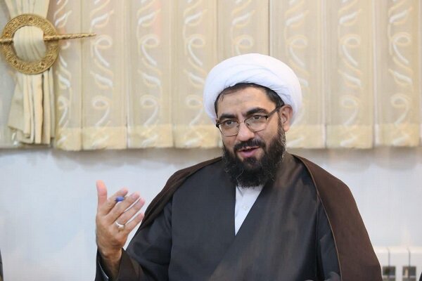 نیروهای نظامی اجازه نمی دهند کشور به دست بیگانه بیفتد