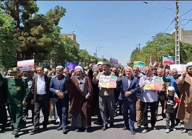 راهپیمایی جمعه خشم در بردسکن 