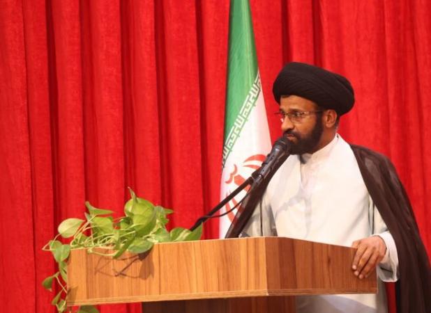 امام جمعه در بصیرت افزایی و وحدت عمومی جامعه نقش کلیدی دارد