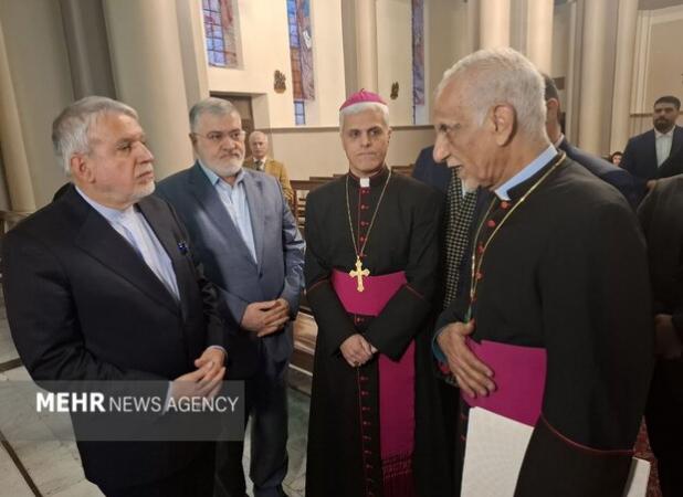 بازدید استاندار تهران از کلیسای سنت ژوزف و تبریک سال نو به مسیحیان