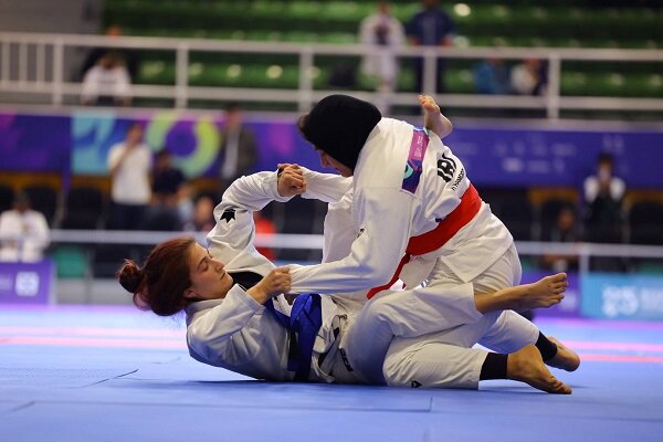 حمودی: مدالم را تقدیم دختران ایران می‌کنم/ حریفانم جودوکار بودند