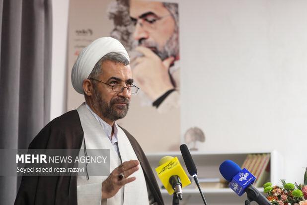 جعفریان: مهدوی‌راد نماد اعتدال فکری و نقدپذیری در فضای علمی است