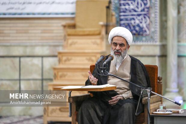 فاضل لنکرانی:اسنادمظلومیت حضرت زهرا(س)در منابع اهل‌سنت قابل انکار نیست